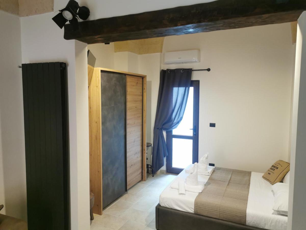 Loft Porta Sud Lägenhet Brindisi Exteriör bild